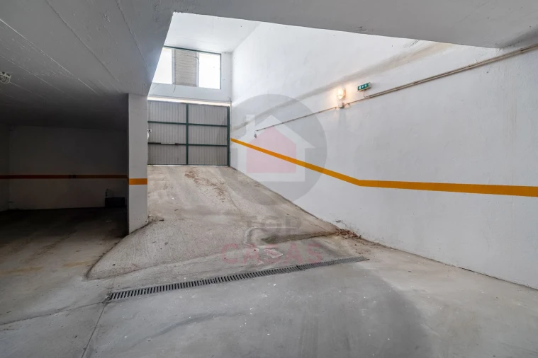 Apartamento T2 para Venda em Foz do Arelho Foto 22