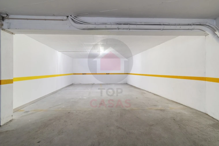 Apartamento T2 para Venda em Foz do Arelho Foto 23