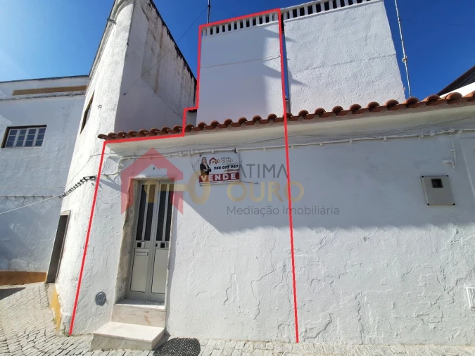 Moradia T1 para Venda em Santa Eulalia Foto 1