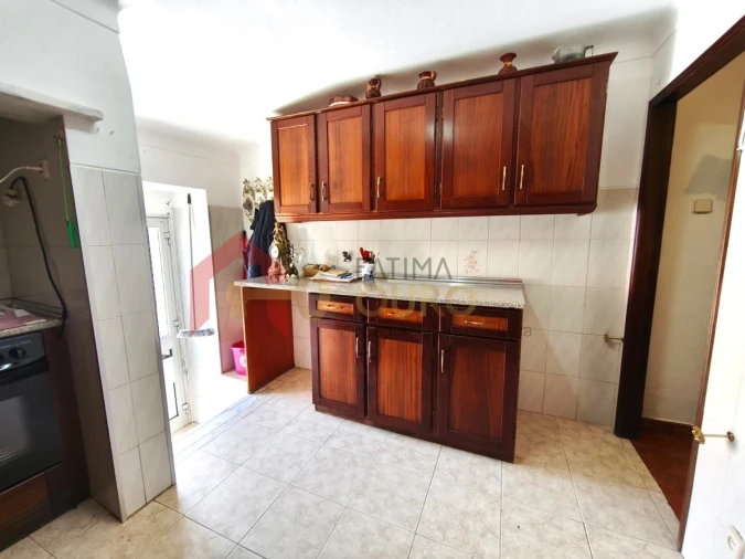 Moradia T1 para Venda em Santa Eulalia Foto 2