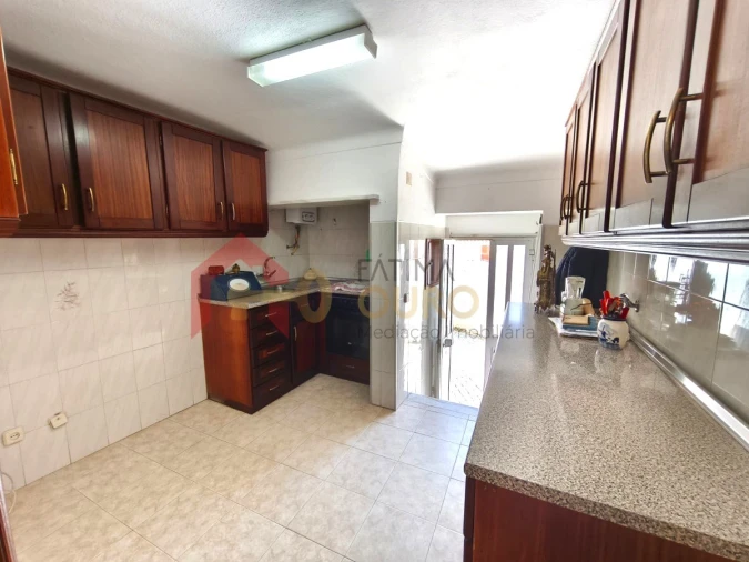 Moradia T1 para Venda em Santa Eulalia Foto 3