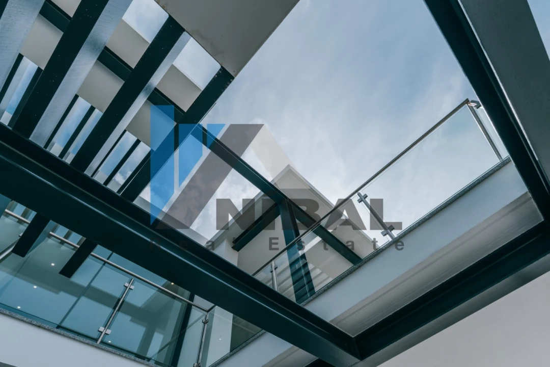 Moradia T4 para Venda em Albufeira e Olhos de Água Foto 18