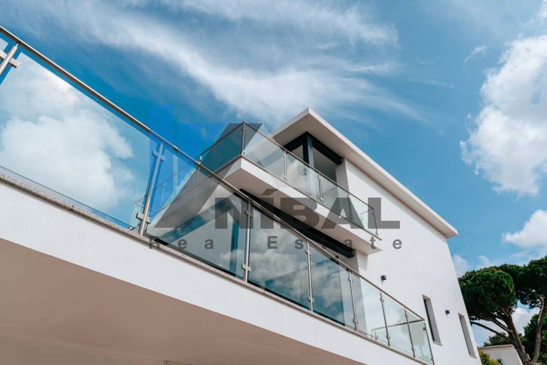 Moradia T4 para Venda em Albufeira e Olhos de Água Foto 26