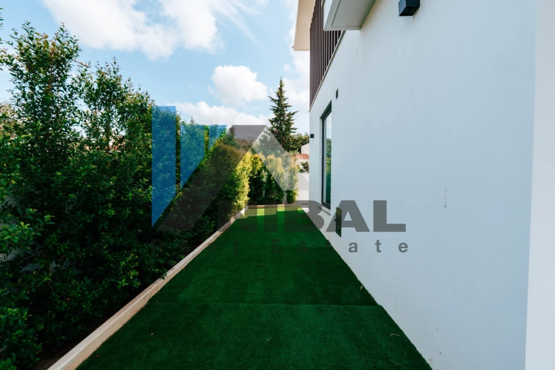 Moradia T4 para Venda em Albufeira e Olhos de Água Foto 27