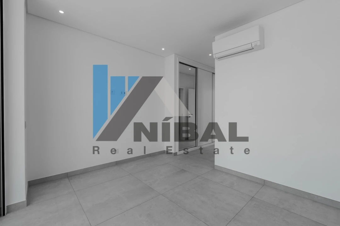 Moradia T4 para Venda em Albufeira e Olhos de Água Foto 46