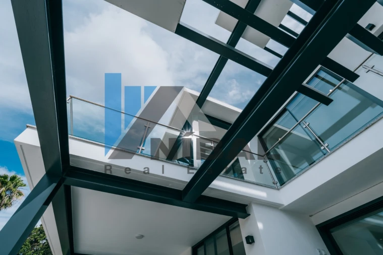 Moradia T4 para Venda em Albufeira e Olhos de Água Foto 17