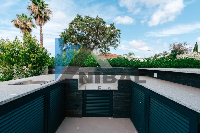 Moradia T4 para Venda em Albufeira e Olhos de Água Foto 21