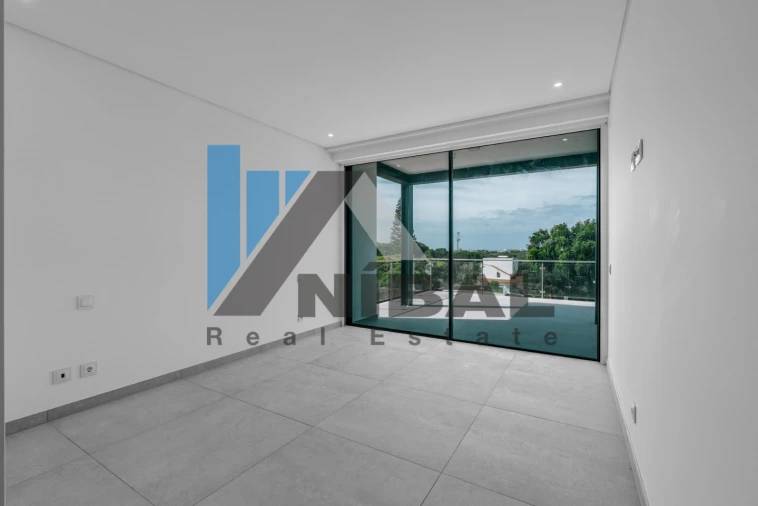 Moradia T4 para Venda em Albufeira e Olhos de Água Foto 62