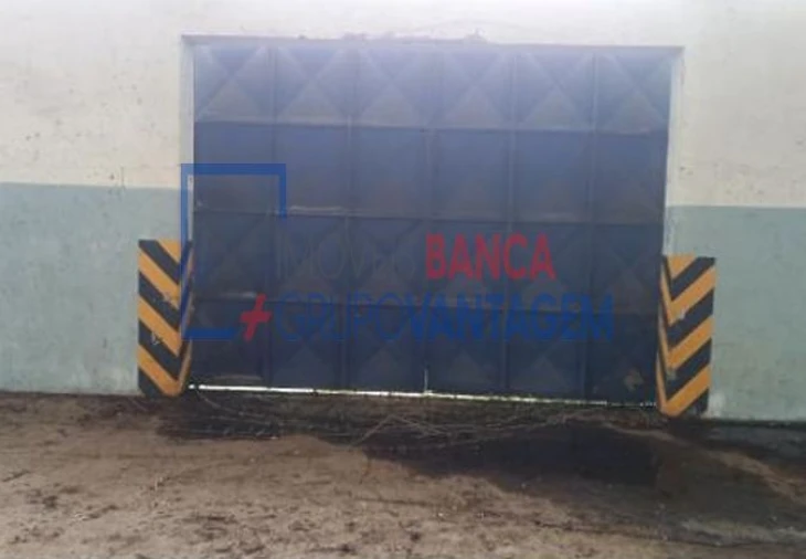 Armazém para Venda em Santa Maria de Lamas Foto 7