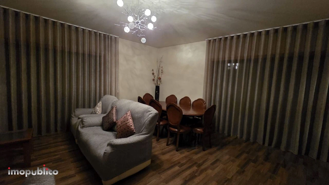 Apartamento T3 para Arrendamento em Vila Verde e Barbudo Foto 2