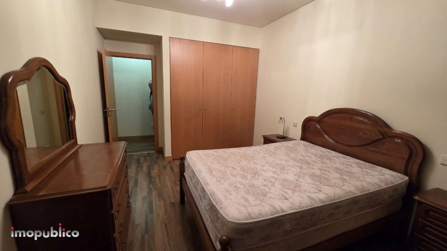 Apartamento T3 para Arrendamento em Vila Verde e Barbudo Foto 11