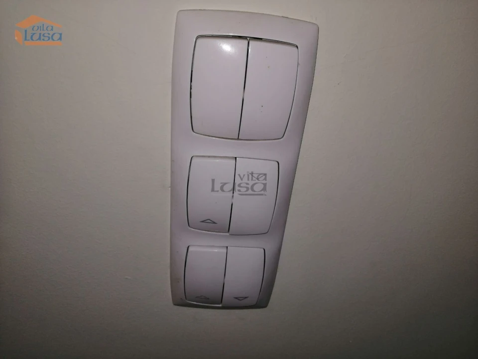 Apartamento T2 para Arrendamento em Pedrouços Foto 8