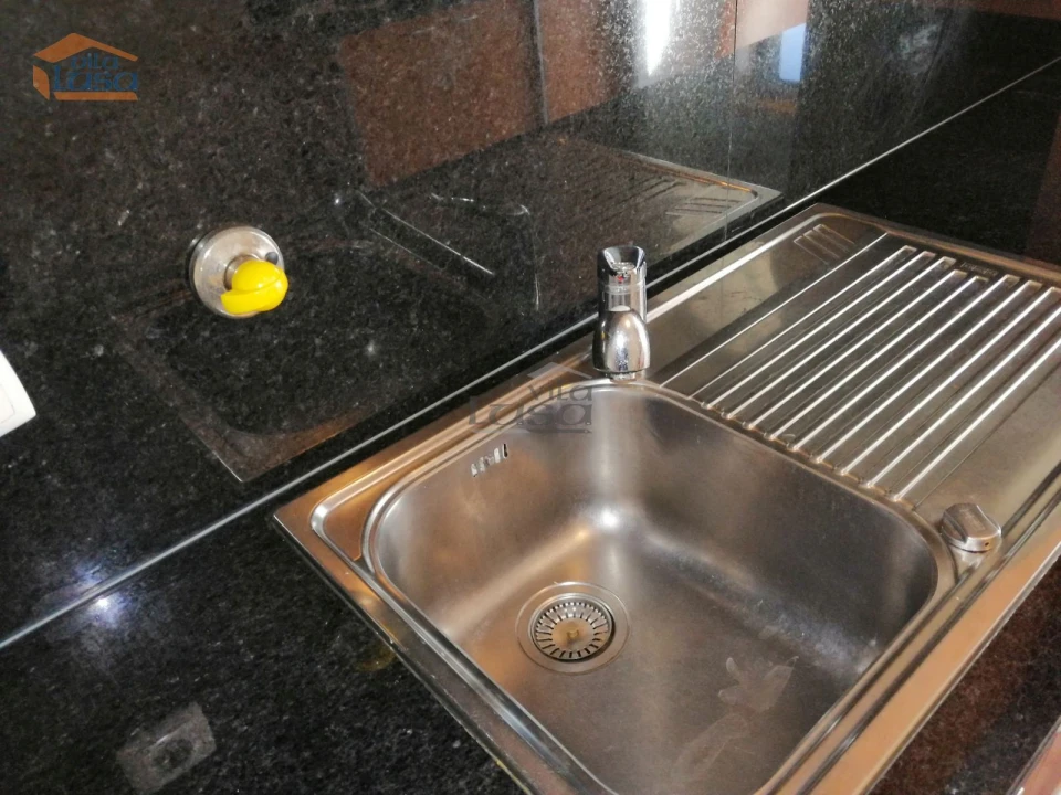 Apartamento T2 para Arrendamento em Pedrouços Foto 11