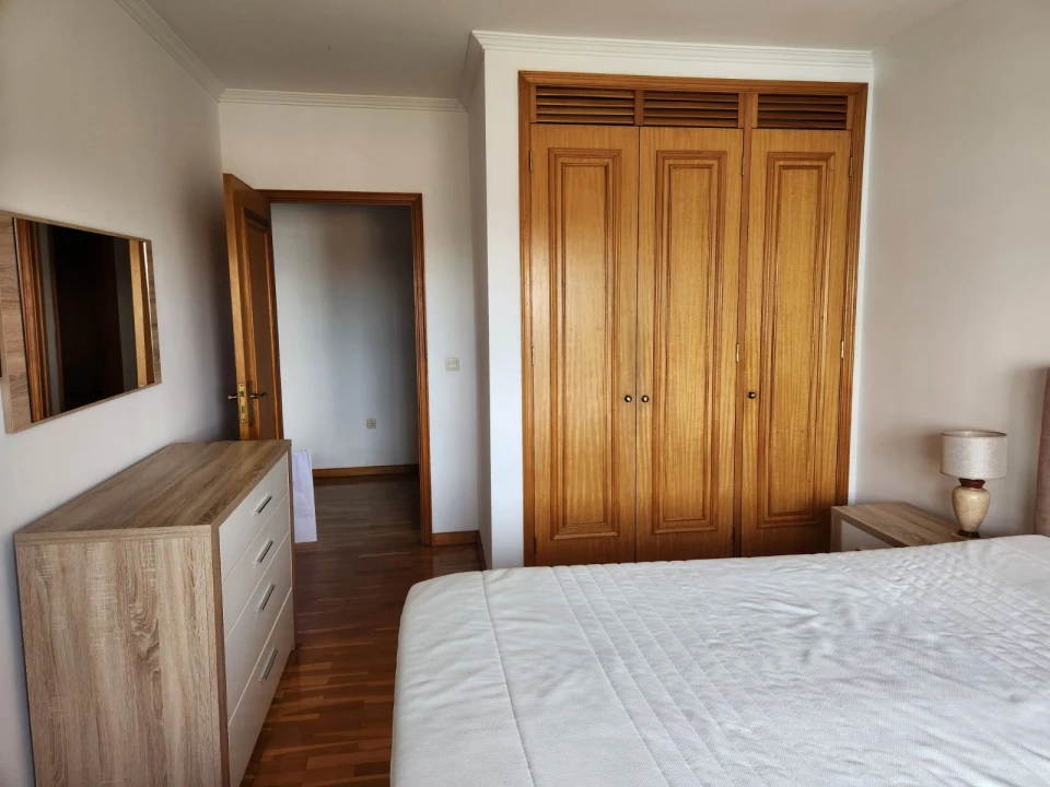 Apartamento T2 para Arrendamento em Cidade da Maia Foto 14