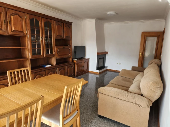 Apartamento T2 para Arrendamento em Cidade da Maia Foto 8