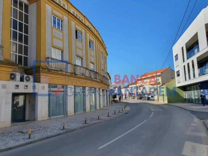 Loja para Venda em Samora Correia Foto 8