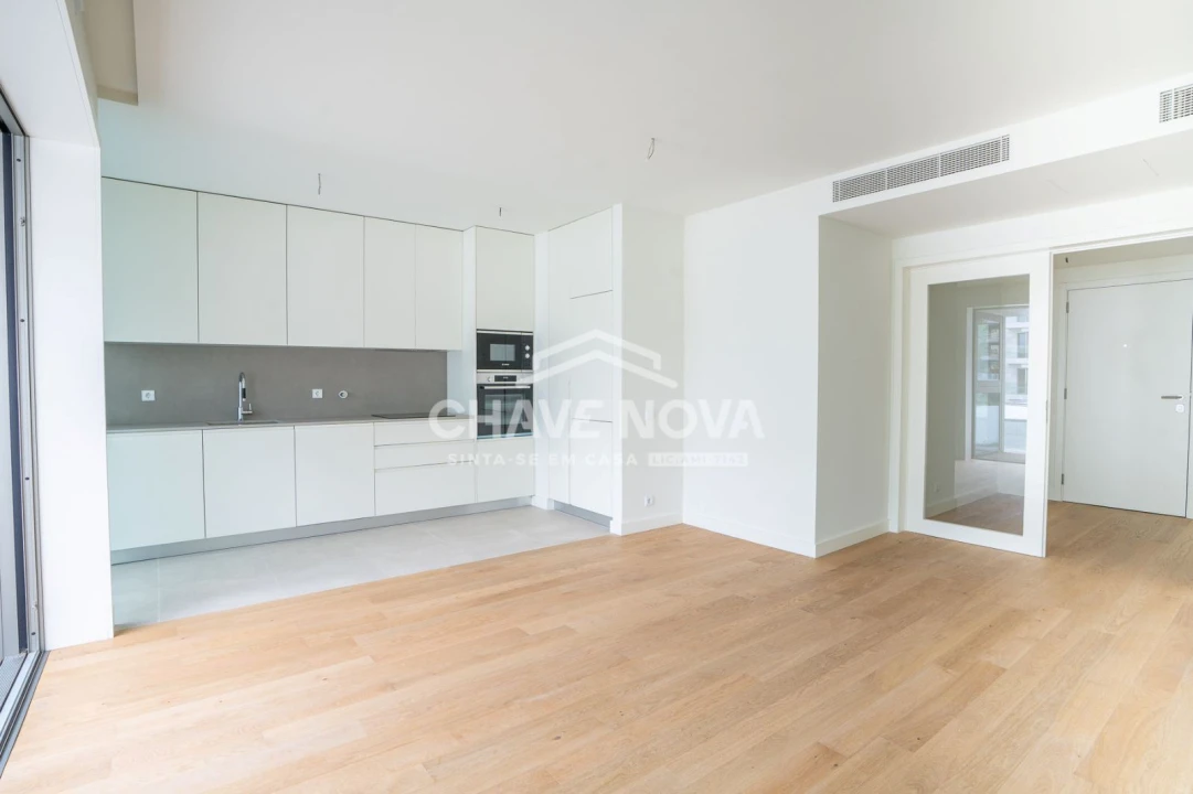 Apartamento T2 para Arrendamento em Canidelo Foto 5