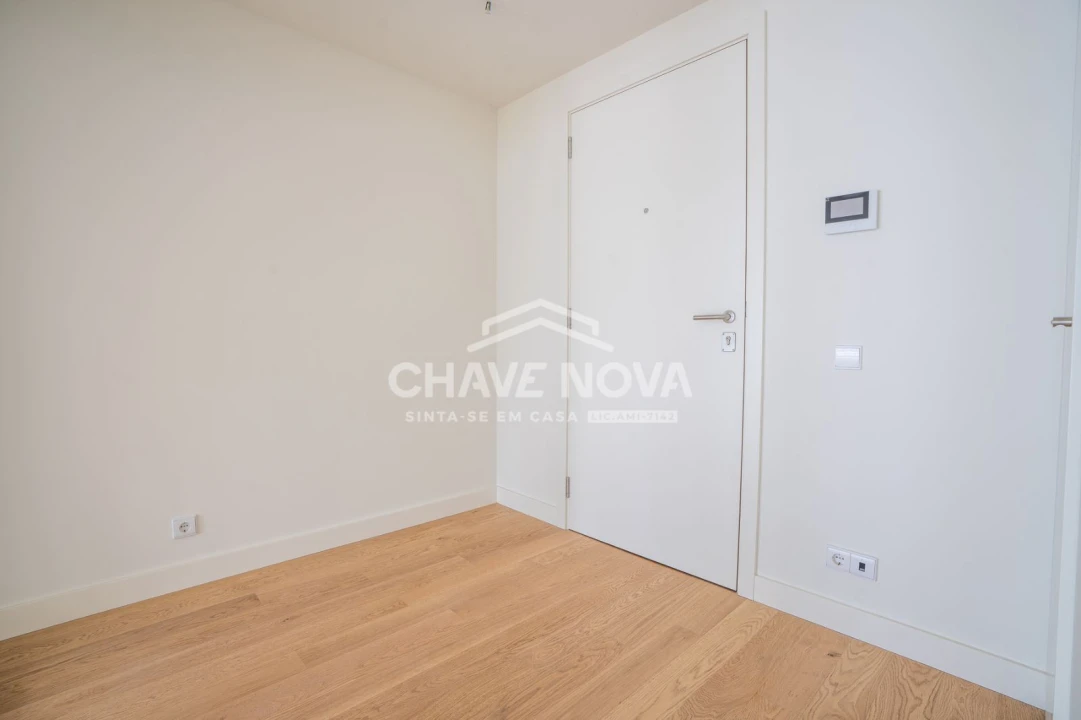 Apartamento T2 para Arrendamento em Canidelo Foto 15