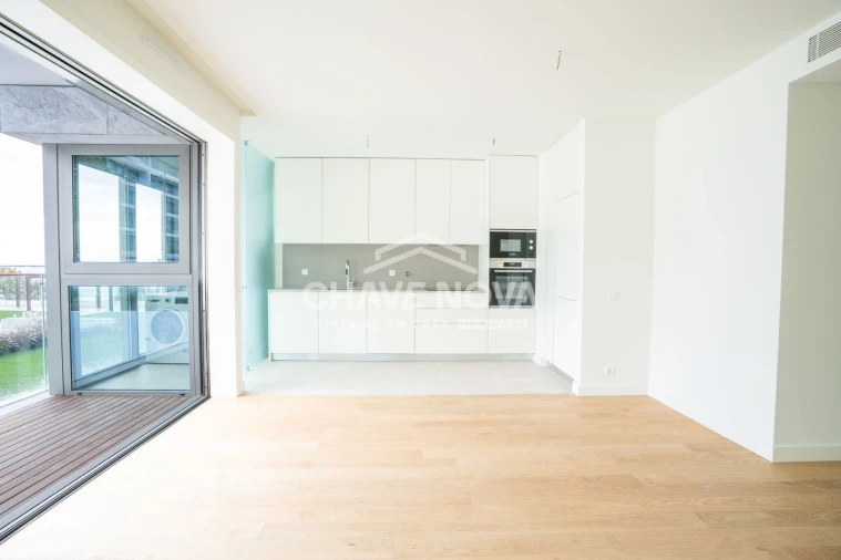 Apartamento T2 para Arrendamento em Canidelo Foto 4