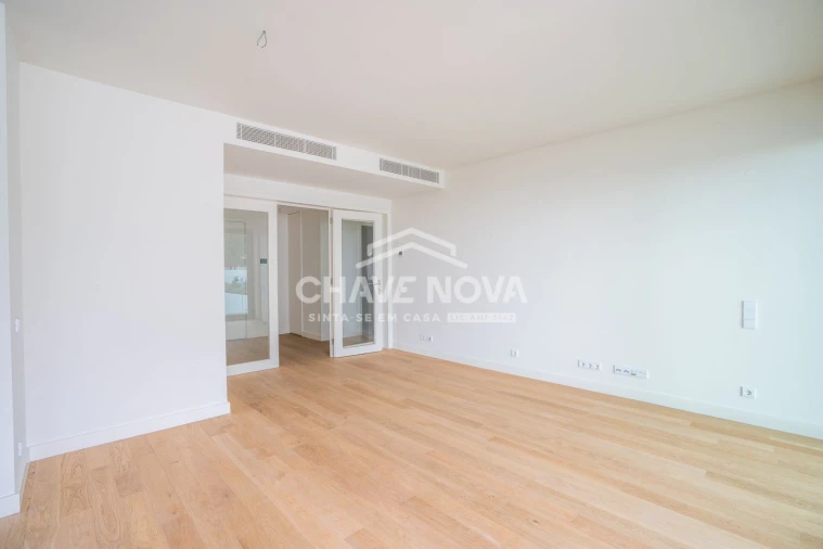 Apartamento T2 para Arrendamento em Canidelo Foto 2