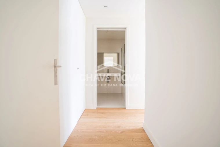 Apartamento T2 para Arrendamento em Canidelo Foto 9