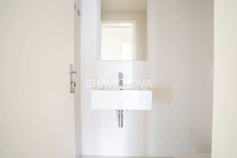 Apartamento T2 para Arrendamento em Canidelo Foto 14