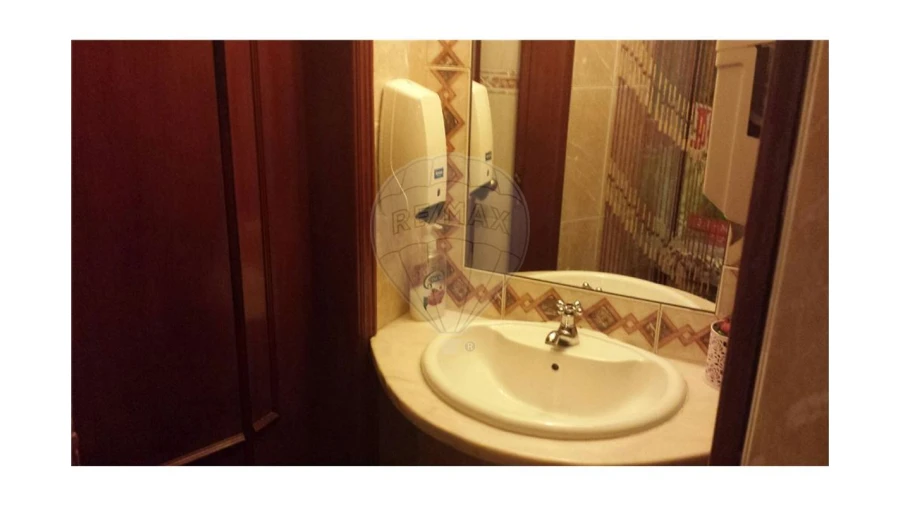 Loja para Venda em Arroios Foto 6