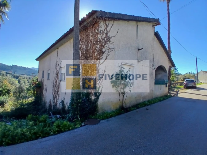 Moradia T3 para Venda em São Miguel, Santa Eufémia e Rabaçal Foto 3