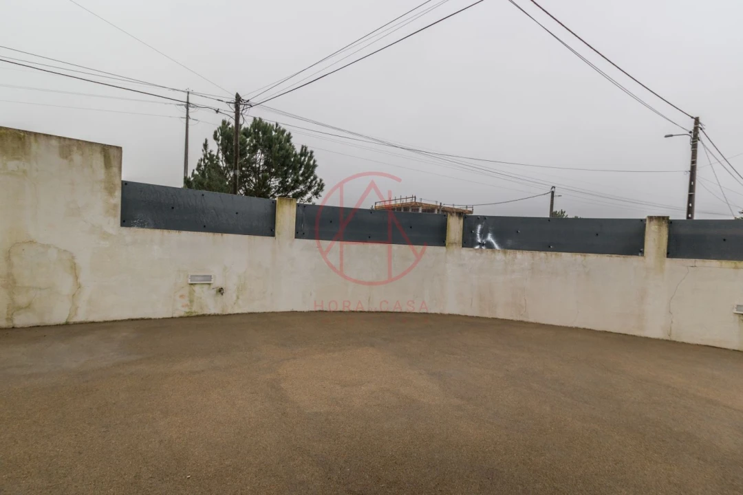 Moradia T3 para Venda em Fernao Ferro Foto 24