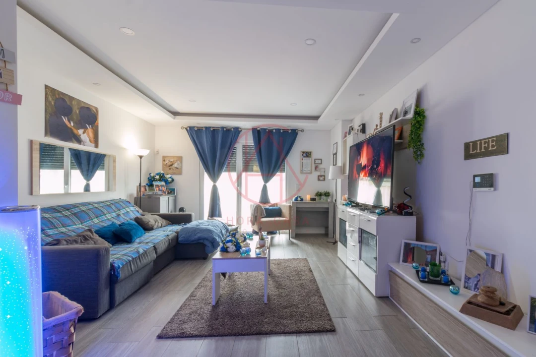 Moradia T3 para Venda em Fernao Ferro Foto 1