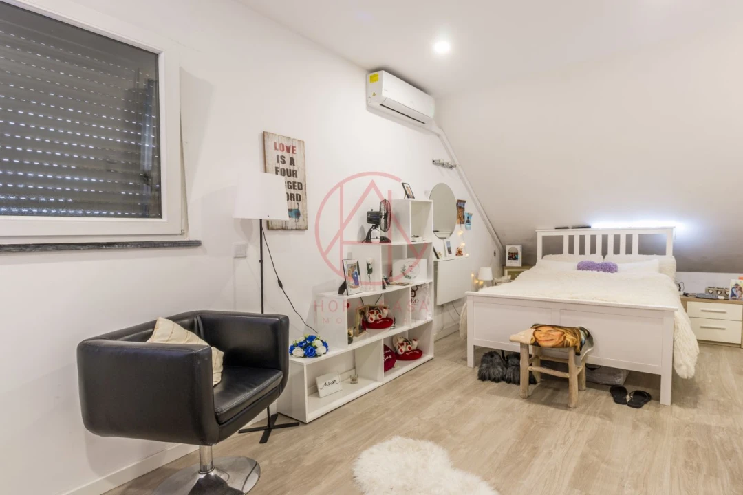 Moradia T3 para Venda em Fernao Ferro Foto 9