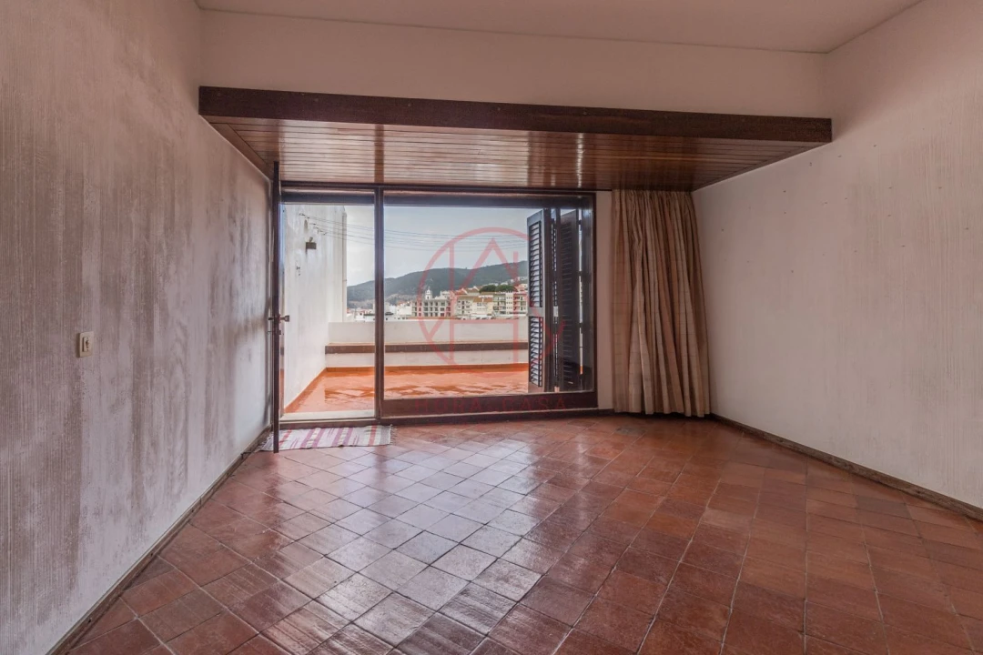 Apartamento T6 para Venda em Sesimbra (Santiago) Foto 20