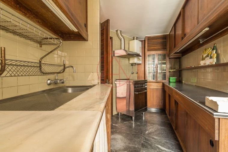 Apartamento T6 para Venda em Sesimbra (Santiago) Foto 6