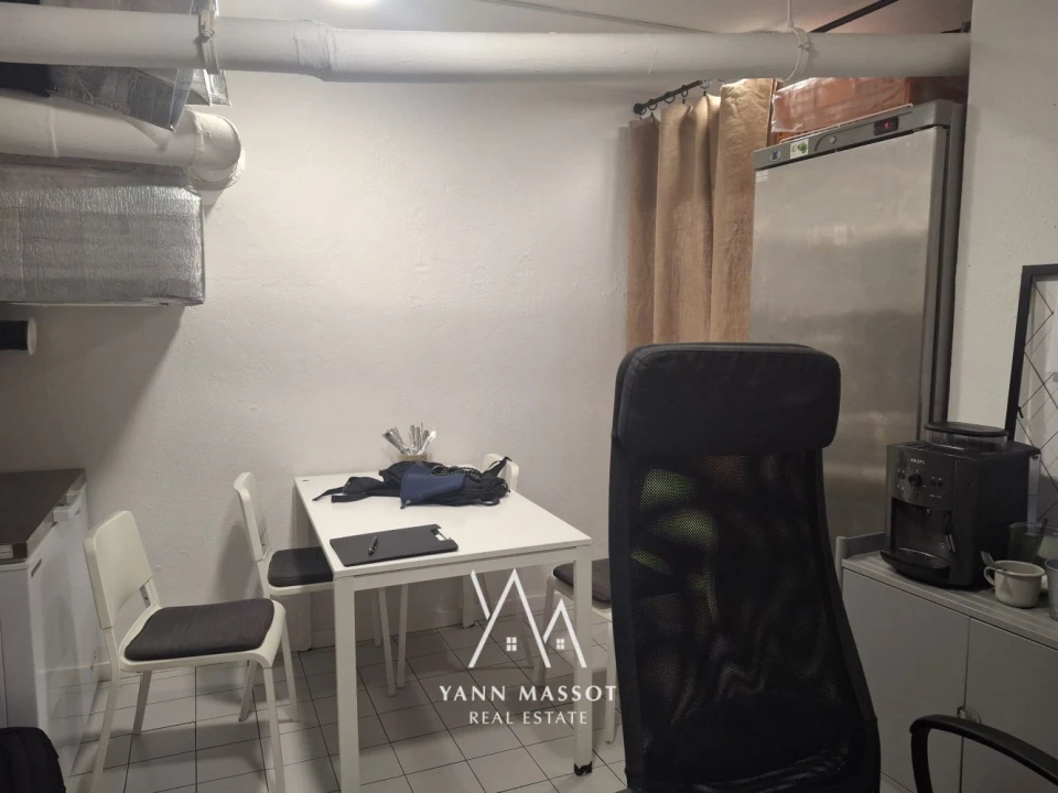 Loja para Trespasse em Campo de Ourique Foto 13