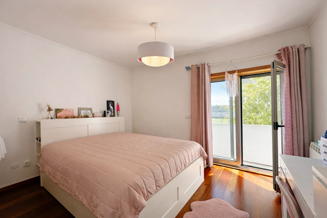 Moradia T4 para Venda em Castêlo da Maia Foto 47