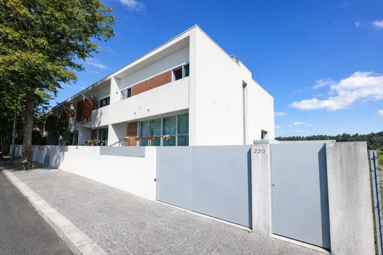 Moradia T4 para Venda em Castêlo da Maia Foto 57