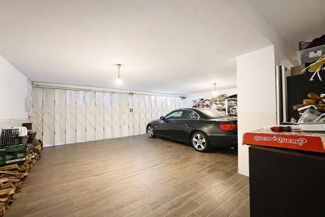 Moradia T4 para Venda em Castêlo da Maia Foto 53