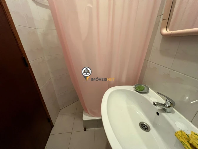 Apartamento T3 para Arrendamento em Castelo Branco Foto 14