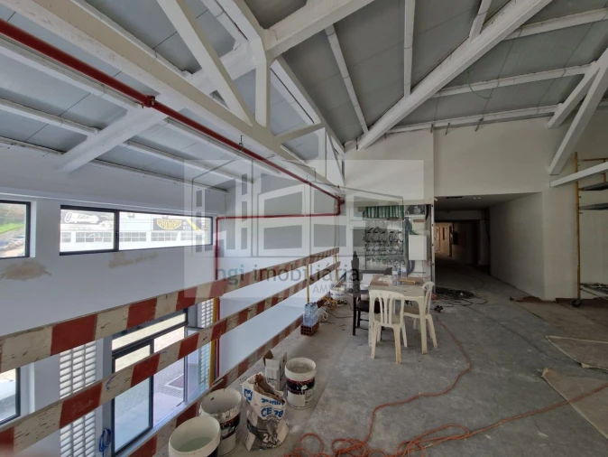 Loja para Arrendamento em Odivelas Foto 10