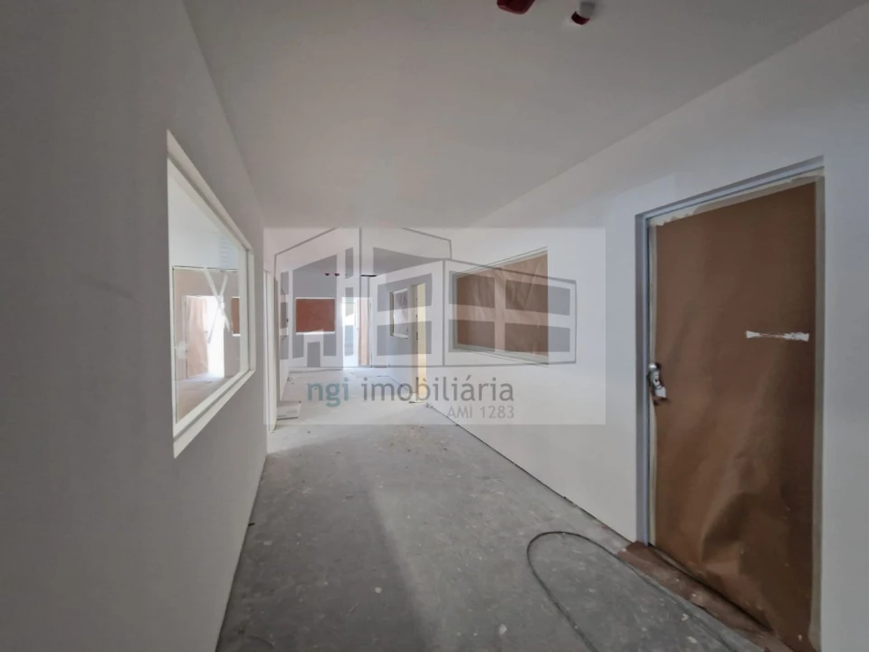 Loja para Arrendamento em Odivelas Foto 5