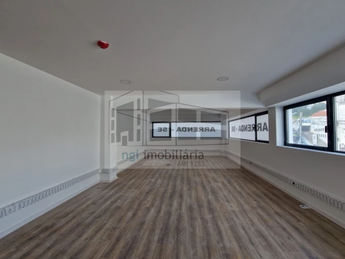 Loja para Arrendamento em Odivelas Foto 4