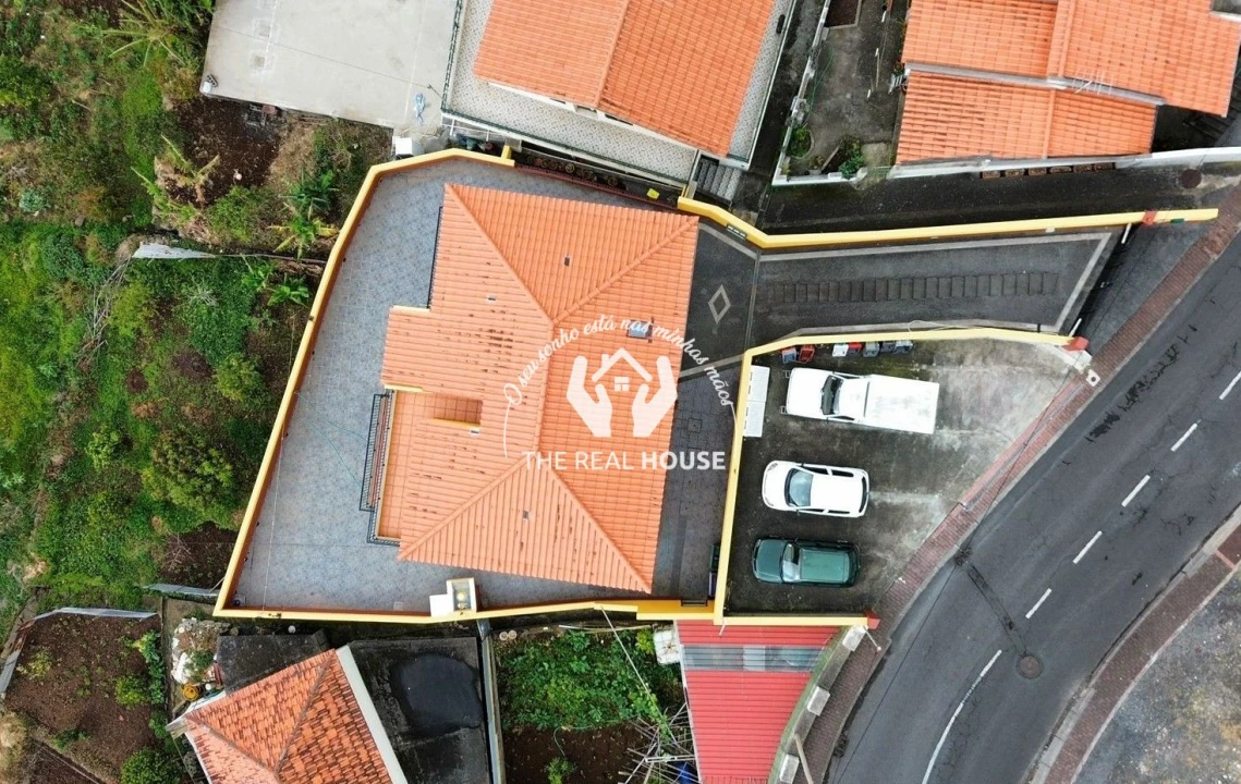 Moradia T3 para Venda em Machico Foto 47