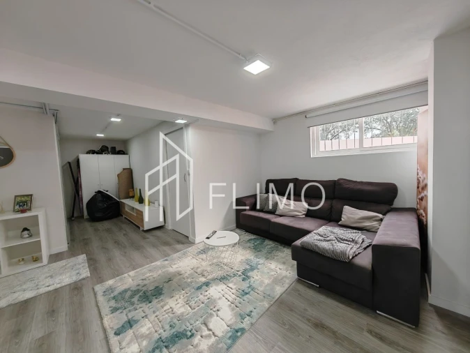 Moradia T4 para Venda em Arrifana Foto 21