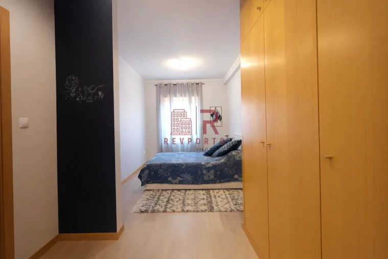 Apartamento T4 para Venda em Cidade da Maia Foto 13
