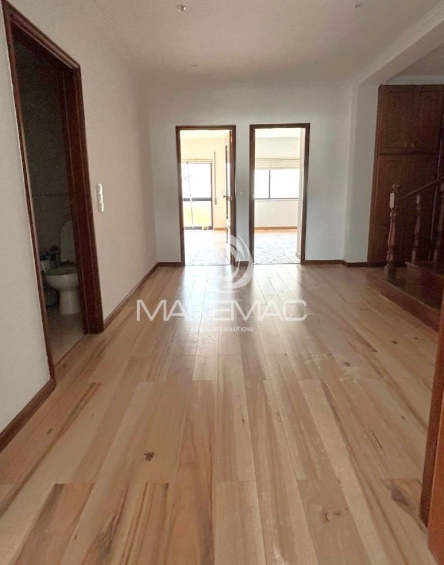 Apartamento T2 para Venda em Madalena Foto 10