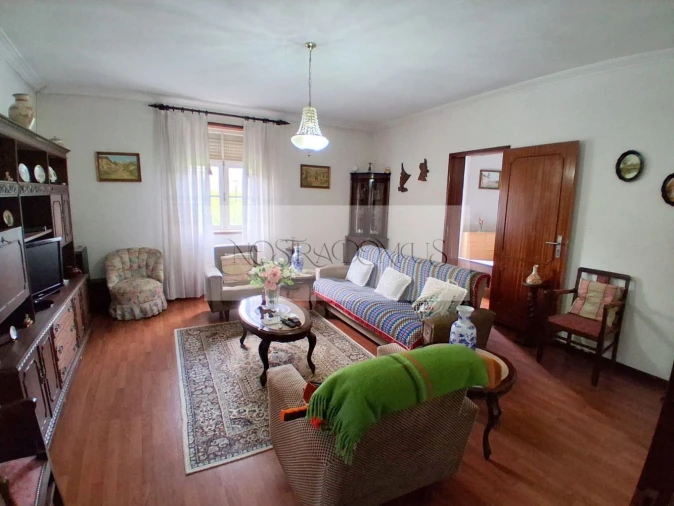 Apartamento T2 para Arrendamento em Gondomar (São Cosme), Valbom e Jovim Foto 4