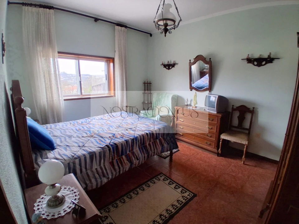 Apartamento T2 para Arrendamento em Gondomar (São Cosme), Valbom e Jovim Foto 7