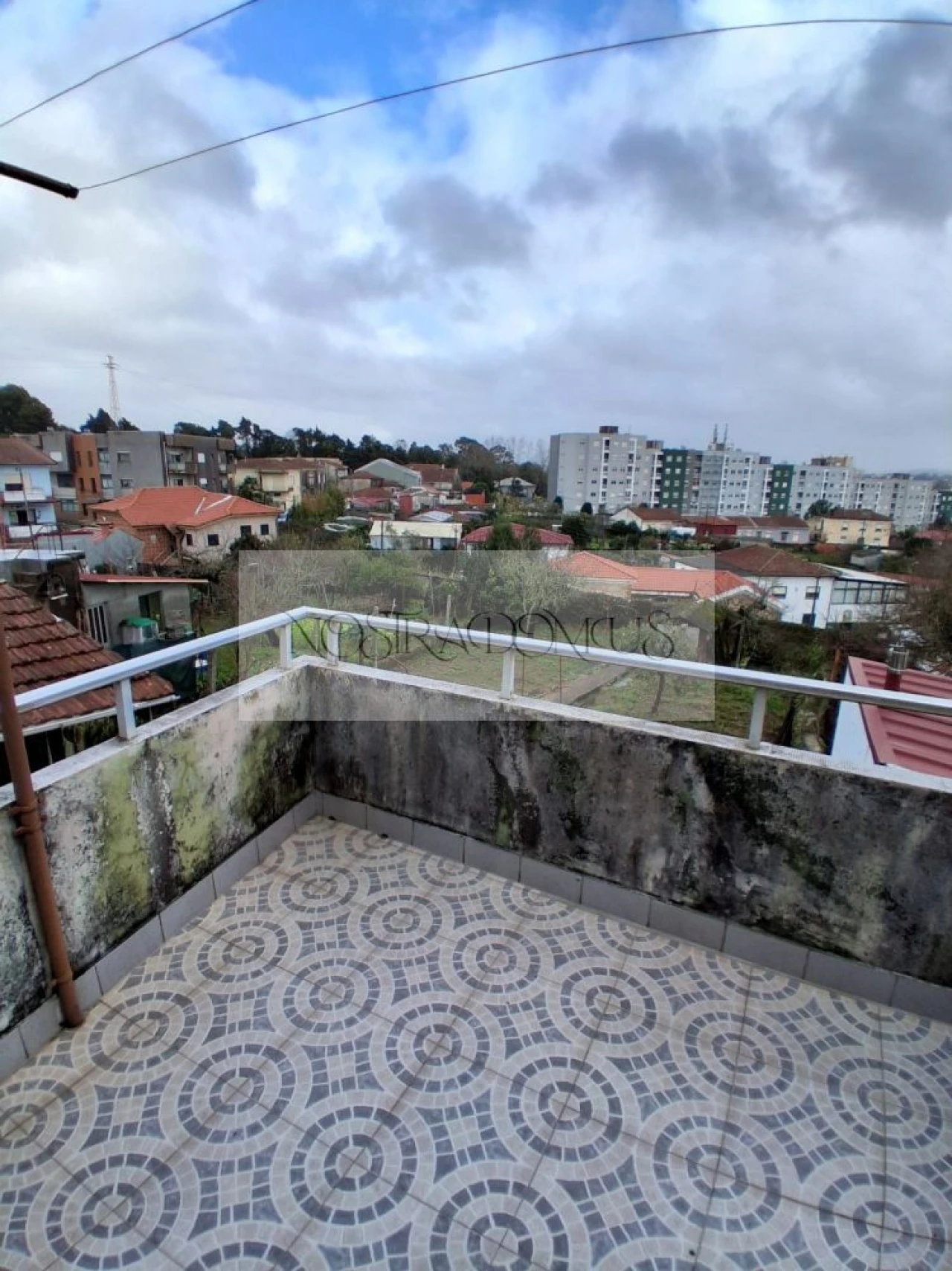 Apartamento T2 para Arrendamento em Gondomar (São Cosme), Valbom e Jovim Foto 2