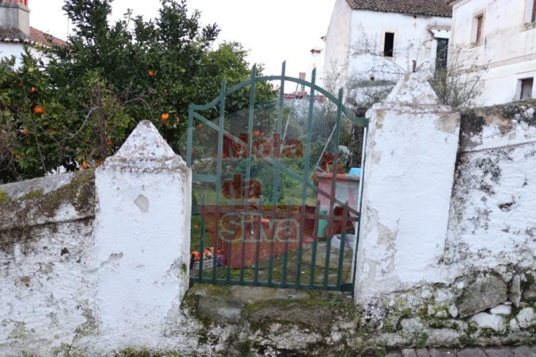 Moradia T2 para Venda em Beirã Foto 5