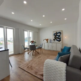 Apartamento T3 para Venda em Benfica
